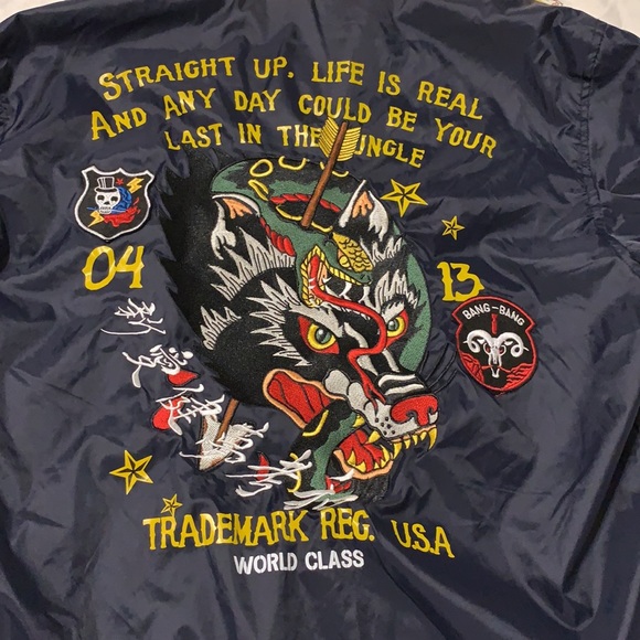 REASON embroidered windbreaker.Pockets included. Size S - Picture 3 of 5